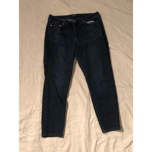 Skinny ankle jeans